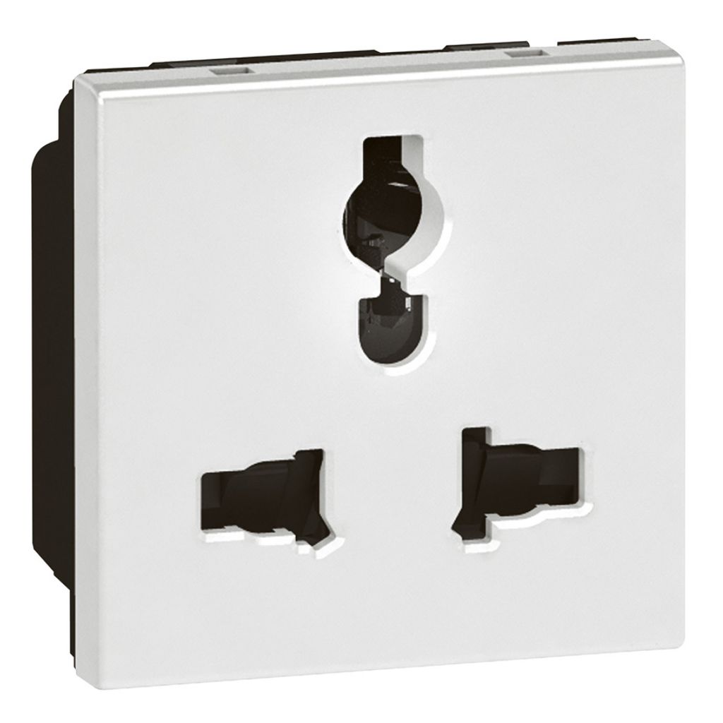 LEGRAND Arteor™ White Socket Multistandard 2mod